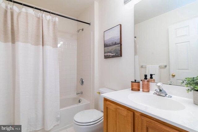 4600 Forge Acre Dr, Perry Hall, MD 21128 - bathroom featuring vanity, toilet, and shower / bath combo with shower curtain