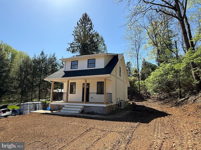 159 Rudloff Ln, Mohnton, PA 19540 - modern inspired farmhouse with covered porch