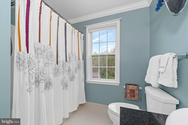 bathroom with curtained shower, baseboards, toilet, ornamental molding, and tile patterned floors