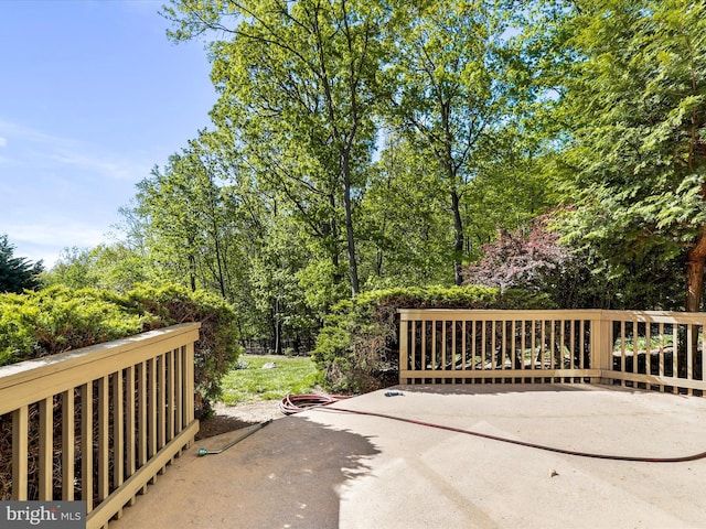 11 Spearpoint Ln, Hedgesville, WV 25427 - view of patio