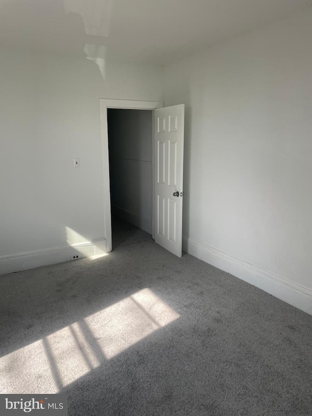 3315 N 11th St, Philadelphia, PA 19140 - carpeted empty room featuring baseboards