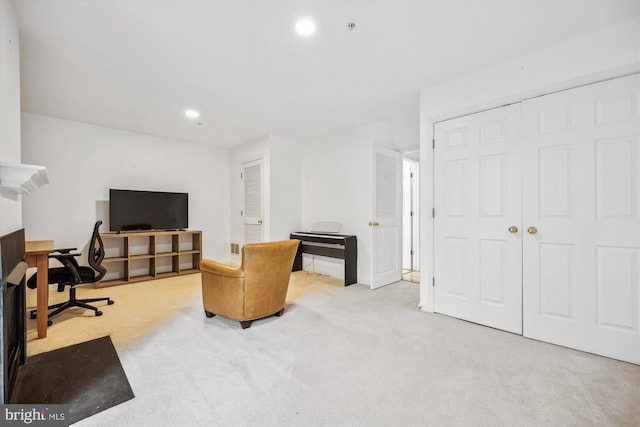 14019 Rockingham Rd, Germantown, MD 20874 - carpeted office space with recessed lighting