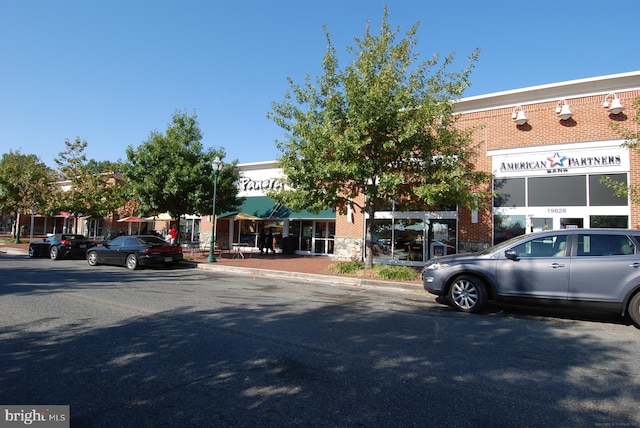 14019 Rockingham Rd, Germantown, MD 20874 - view of commercial location
