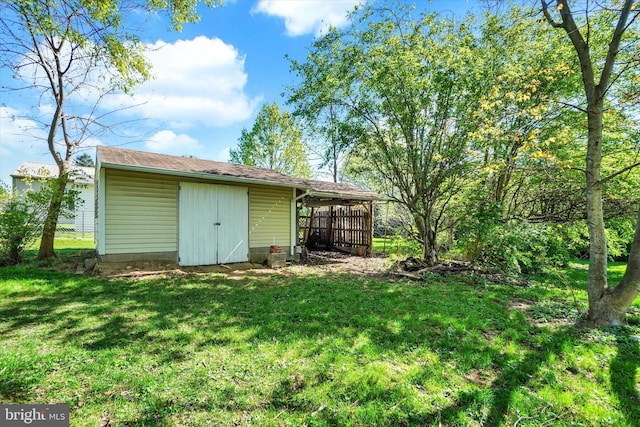 exterior space with an outbuilding
