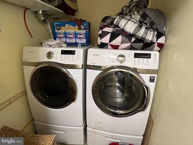 10604 Nast Dr, Cheltenham, MD 20623 - washroom with washer and dryer and laundry area