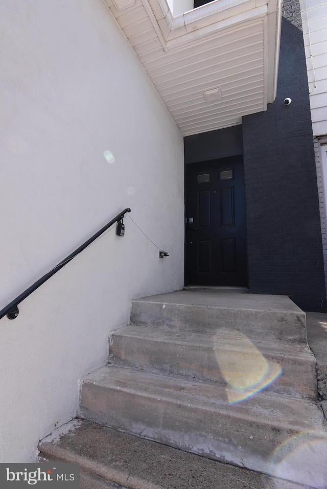 4742 Shelmire Ave, Philadelphia, PA 19136 - view of staircase