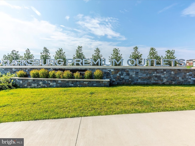 13107 Bridger Dr Unit 104, Germantown, MD 20874 - view of grassy yard