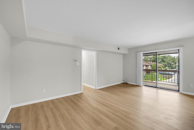 5414 Valley Green Dr Unit D4, Wilmington, DE 19808 - spare room with light wood-type flooring and baseboards
