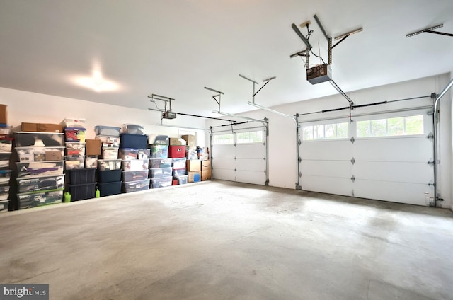 6 Pond Ridge Ln, Hanover, PA 17331 - garage with a garage door opener