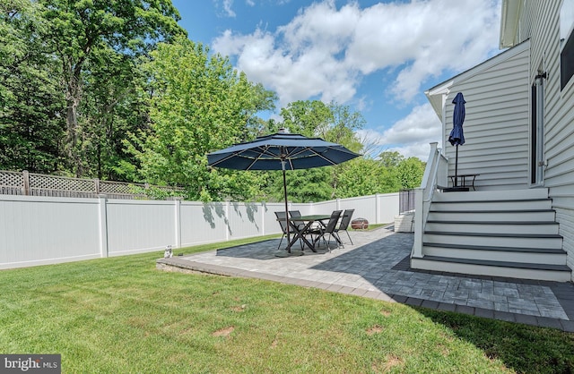 7928 Meridian Dr, Pasadena, MD 21122 - view of yard with a patio area