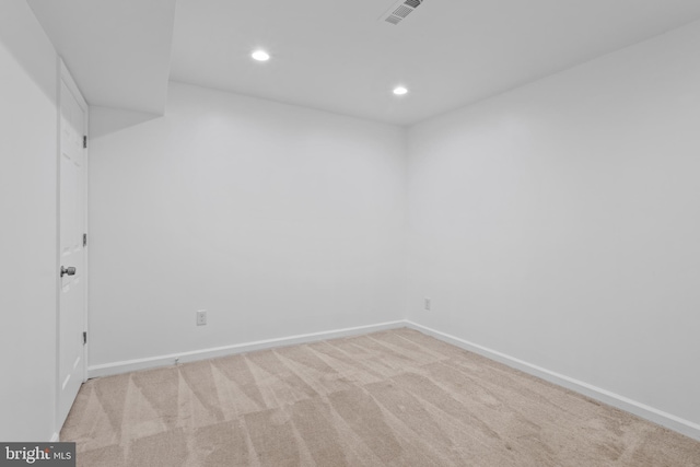 722 210th St, Pasadena, MD 21122 - carpeted spare room featuring recessed lighting, baseboards, and visible vents