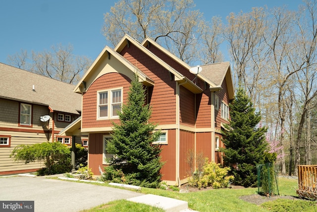 craftsman house featuring board and batten siding