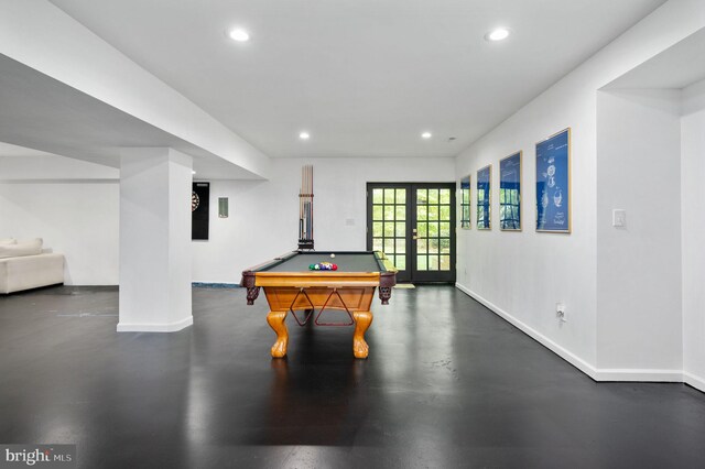 rec room featuring baseboards, recessed lighting, finished concrete floors, and pool table