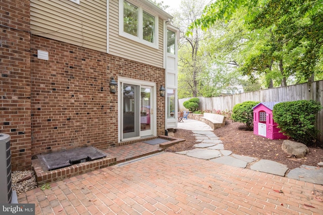 403 Thomas St, Alexandria, VA 22302 - view of patio / terrace featuring a fenced backyard