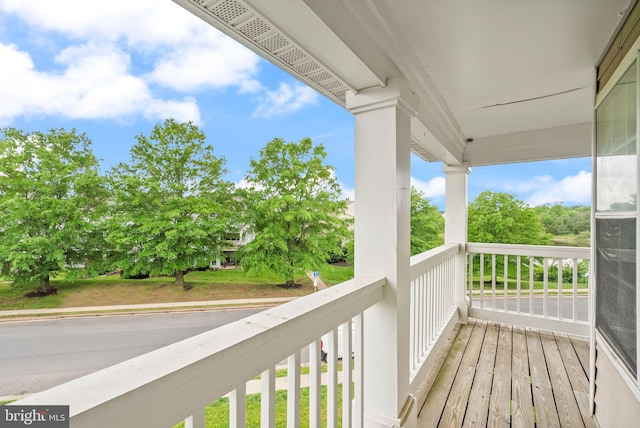 8075 Lacy Dr Unit 303, Manassas, VA 20109 - view of balcony