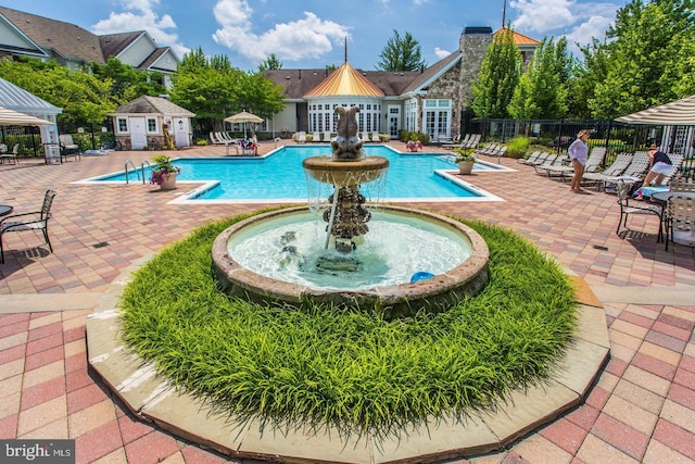 13347 Connor Dr Unit H, Centreville, VA 20120 - community pool with fence, a patio, and a gazebo