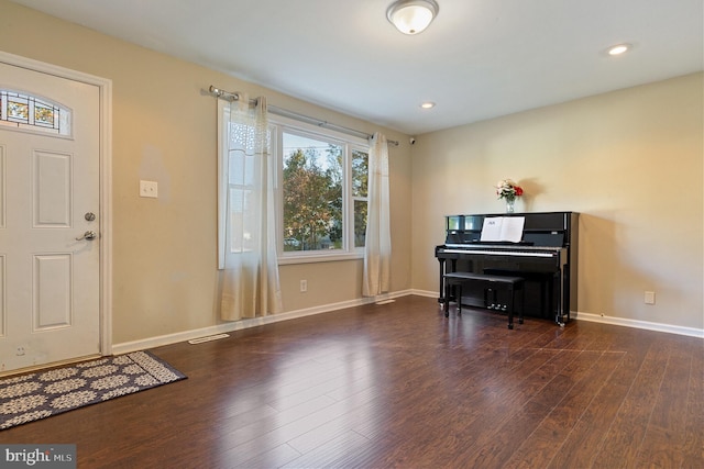 20 Coville Dr, Browns Mills, NJ 08015 - foyer with wood finished floors, recessed lighting, visible vents, and baseboards