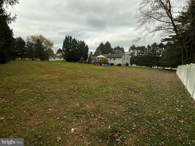 20416 Old York Rd, White Hall, MD 21161 - view of yard with fence