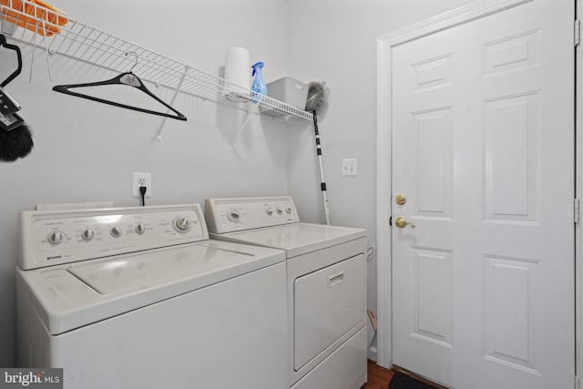 4209 Hardy Ridge Dr, Woodbridge, VA 22192 - laundry area with laundry area and washer and clothes dryer