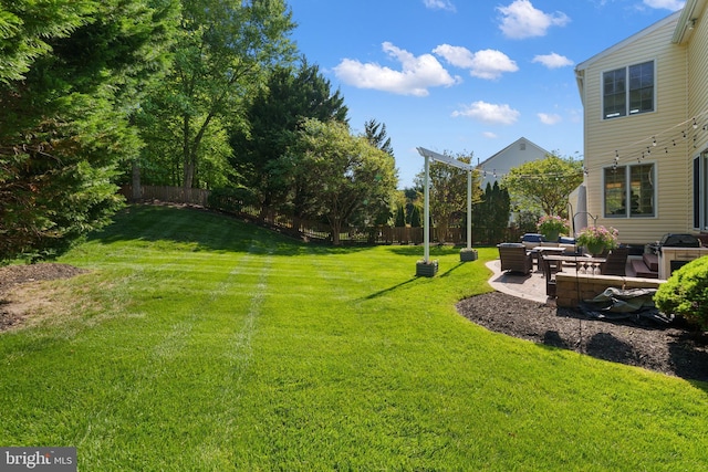 4209 Hardy Ridge Dr, Woodbridge, VA 22192 - view of yard featuring a fenced backyard and a patio area