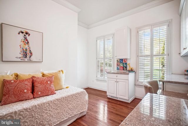 10601 Little Run Farm Ct, Vienna, VA 22182 - bedroom with baseboards, ornamental molding, multiple windows, and wood finished floors