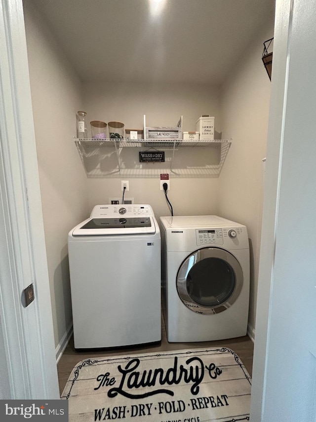 1108 Dovetail Cir, Fredericksburg, VA 22401 - laundry room featuring washer and dryer and baseboards