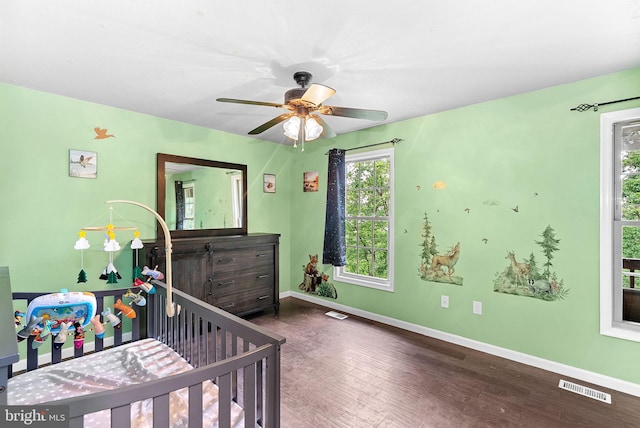 806 Windy Way, Front Royal, VA 22630 - bedroom featuring baseboards, wood finished floors, and a ceiling fan