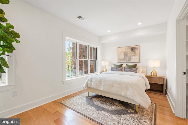 1708 10th St NW, Washington, DC 20001 - bedroom featuring visible vents, recessed lighting, light wood-style floors, and baseboards