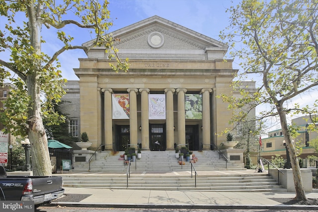 view of building exterior