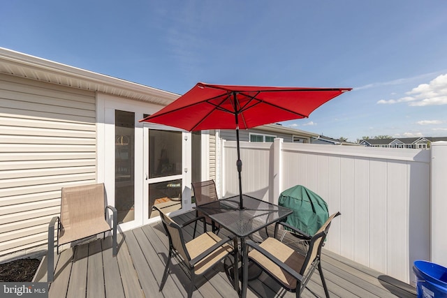 112 Maury Way, Winchester, VA 22602 - wooden deck with outdoor dining space