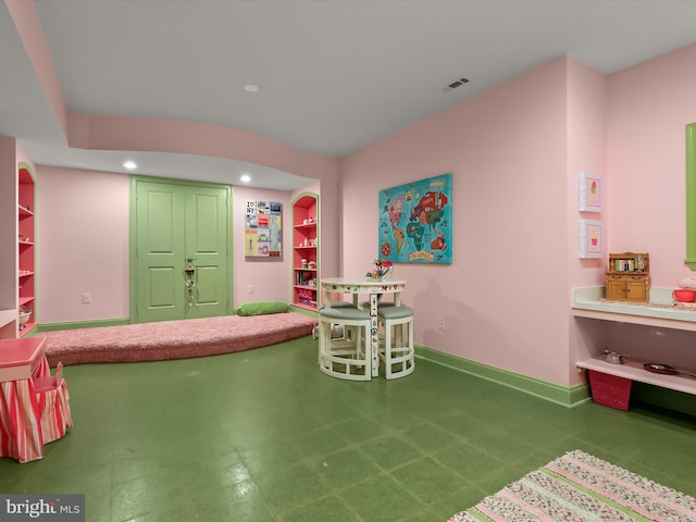 6 Jarretts Ct, Reisterstown, MD 21136 - playroom featuring baseboards and recessed lighting