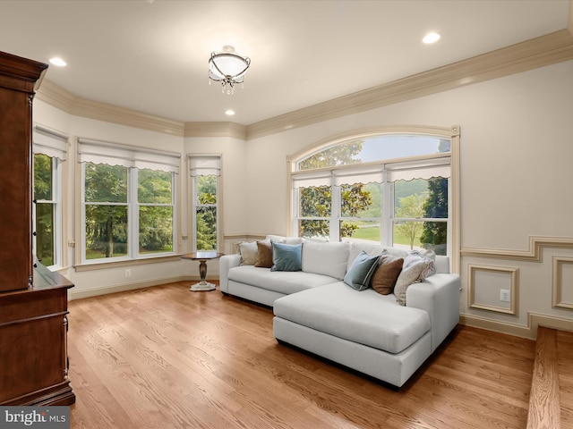 6 Jarretts Ct, Reisterstown, MD 21136 - living area with crown molding, light wood finished floors, wainscoting, and recessed lighting