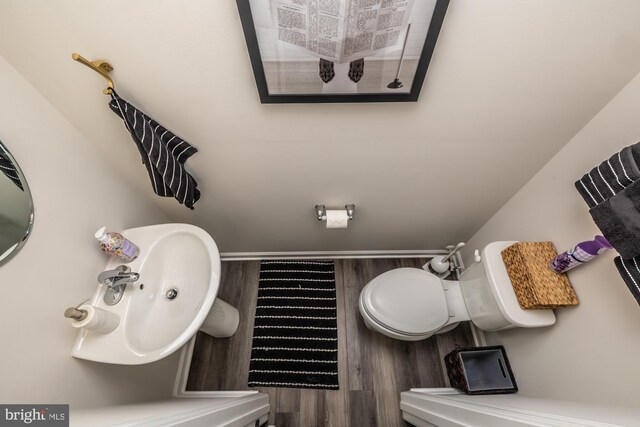 bathroom featuring wood finished floors