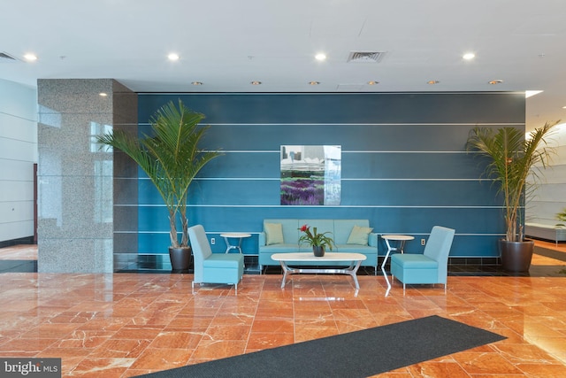 901 N Penn St Unit F706, Philadelphia, PA 19123 - building lobby featuring visible vents