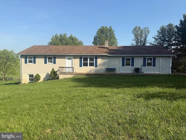 13970 Back Rd, Strasburg, VA 22657 - single story home with a front yard