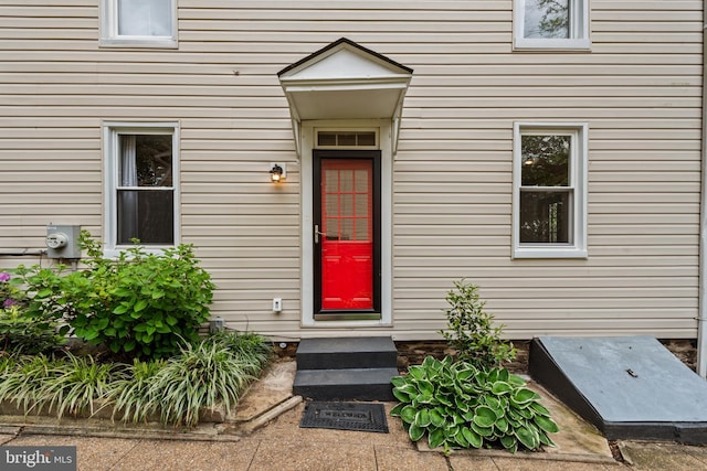 view of property entrance