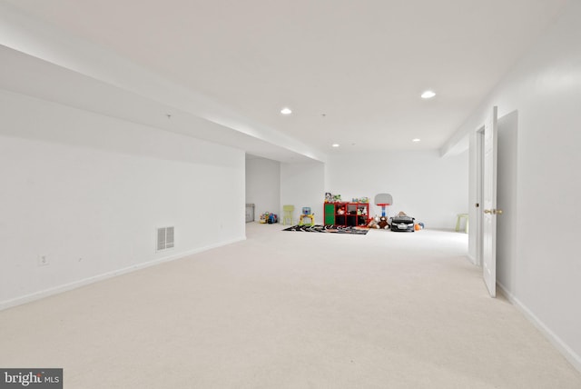 playroom with carpet flooring, recessed lighting, baseboards, and visible vents