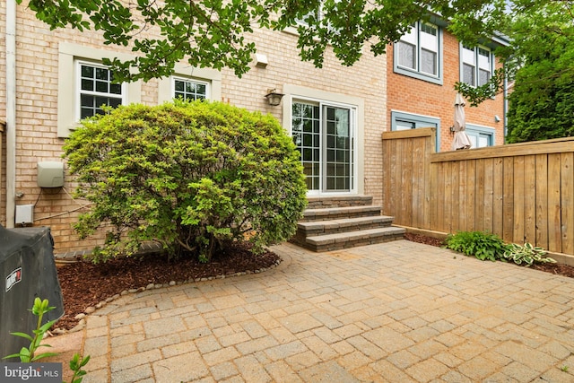 2192 Golf Course Dr, Reston, VA 20191 - view of patio featuring entry steps