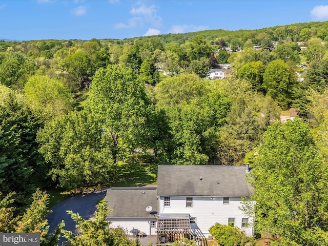 7915 Mount Pleasant Ct E, Walkersville, MD 21793 - bird's eye view with a forest view