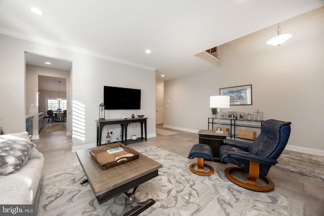 living area with crown molding, baseboards, light tile patterned floors, and recessed lighting