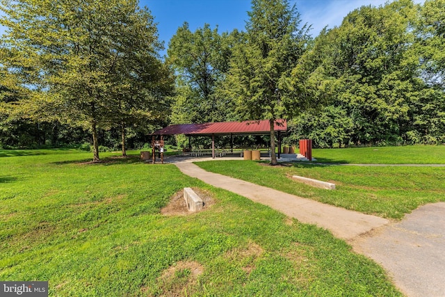 8456 Randell Ridge Rd, Frederick, MD 21704 - surrounding community featuring a gazebo and a lawn