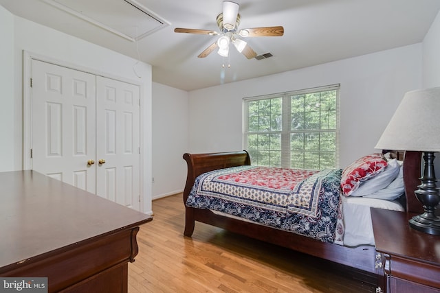 3001 Mandarin Pl, Waldorf, MD 20603 - bedroom with visible vents, attic access, light wood finished floors, and ceiling fan