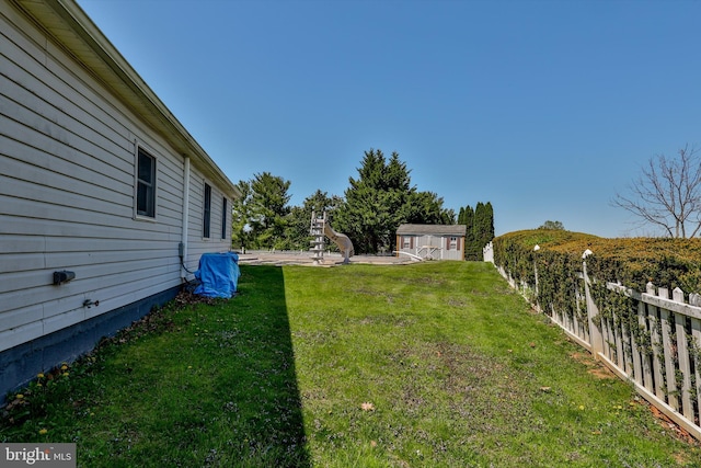 3 Dusty Rd, Easton, PA 18045 - view of yard with fence and an outbuilding