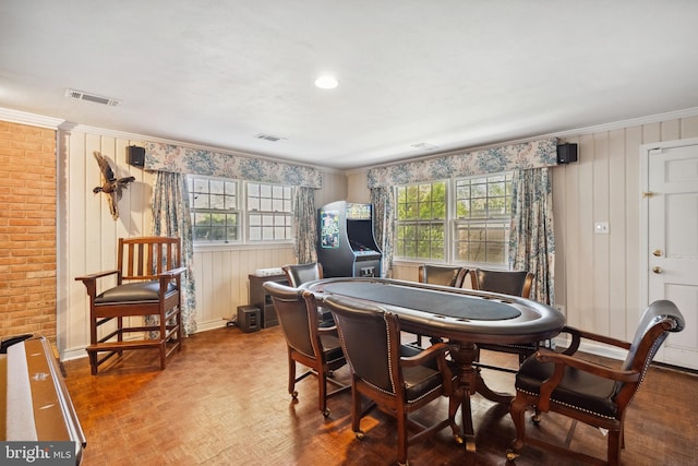 1219 Potomac School Rd, Mclean, VA 22101 - recreation room with baseboards, visible vents, and ornamental molding