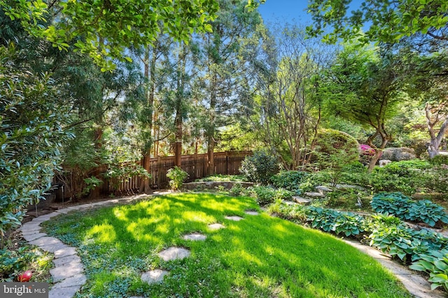 1219 Potomac School Rd, Mclean, VA 22101 - view of yard featuring fence