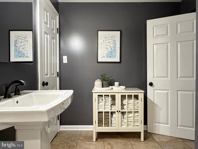 1351 Matthew Dr, Huntingtown, MD 20639 - bathroom with baseboards