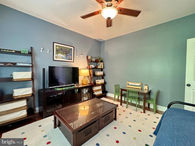 1351 Matthew Dr, Huntingtown, MD 20639 - living room with a ceiling fan and baseboards