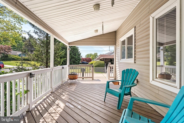 221 Orchard Ave, Burlington, NJ 08016 - view of wooden deck