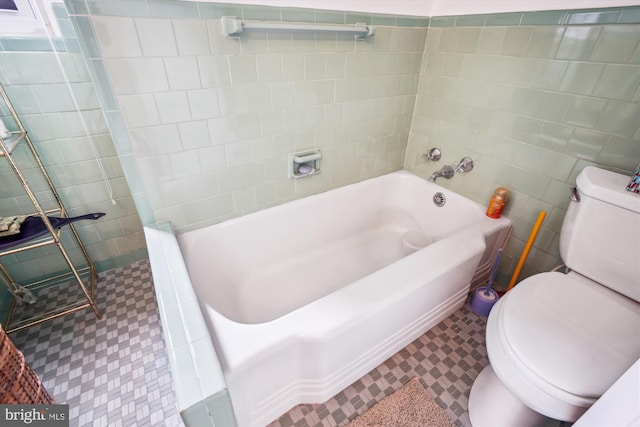 5506 39th Ave, Hyattsville, MD 20781 - full bathroom with toilet, a tub, tile patterned floors, tile walls, and a shower