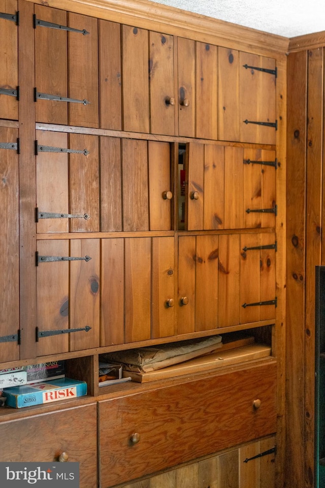 465 Hillcrest Ave, State College, PA 16803 - view of interior details